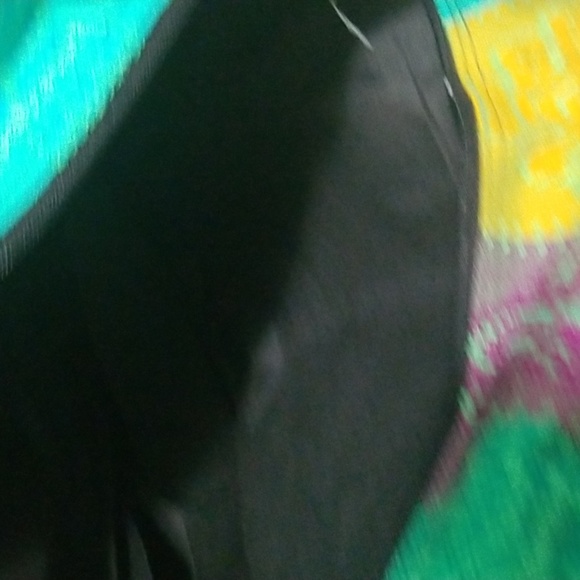 Duffle bag from Mexico NWOT. So colorful and lightweight - Picture 3 of 4